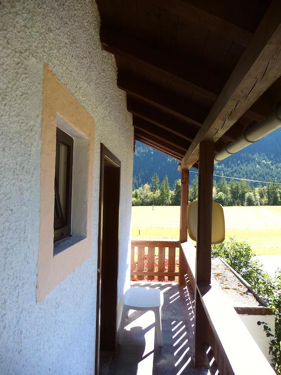 Landhaus Alpenblick Leutasch Camera foto